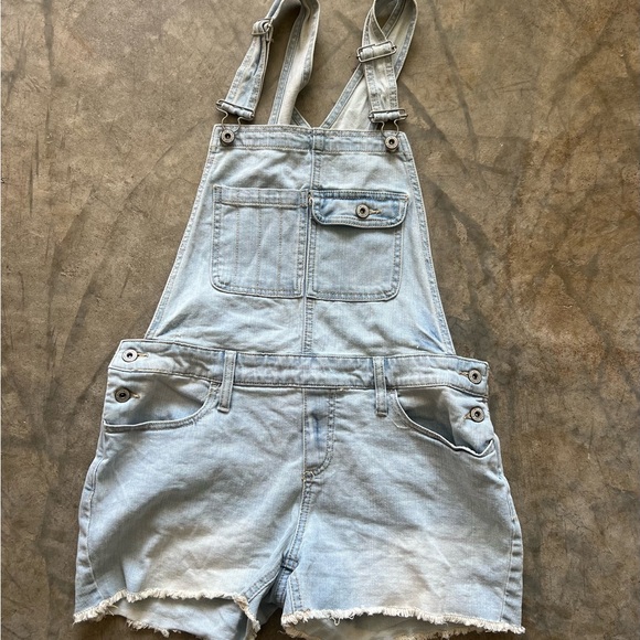 Mossimo Supply Co. Pants - Mossimo Supply Co: Distressed Light Denim Jean Short Jumper - NBW